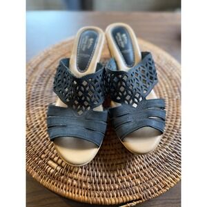 Spring Step Womens Black Laser Cut Leather Wedge Sandals Made in Italy Size 11